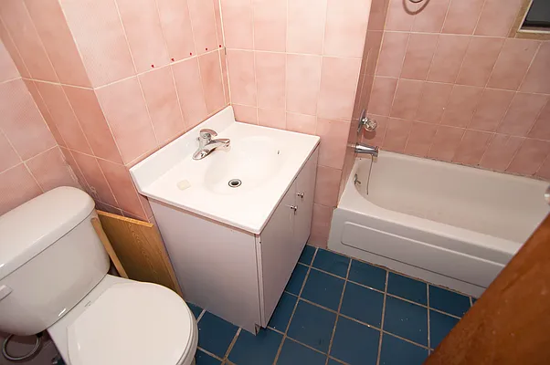 Rented by Site Realty Services | media 8