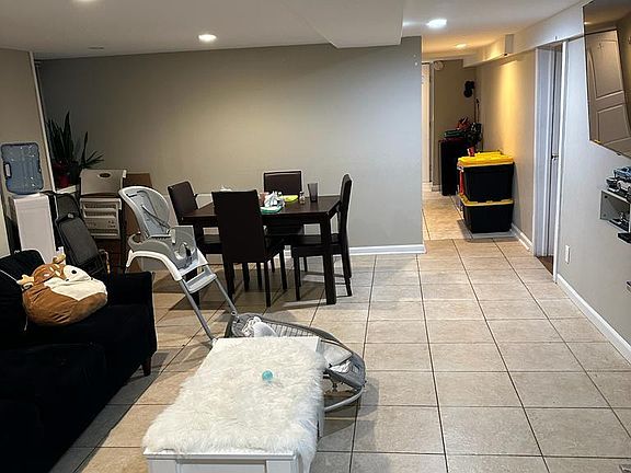 3rd image of 183 Roberts Ave #B