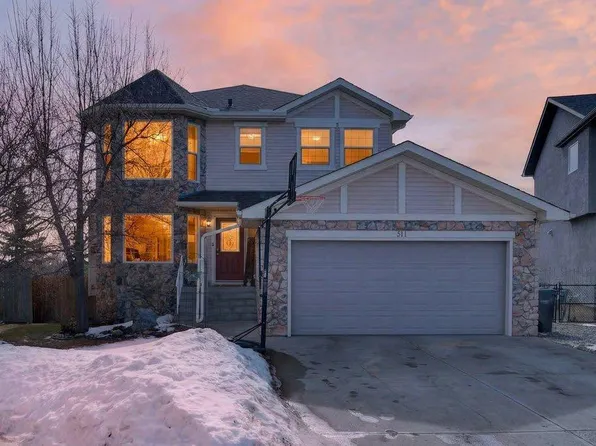 311 N Crystal Shores Vw, Okotoks, AB T1S 2H9