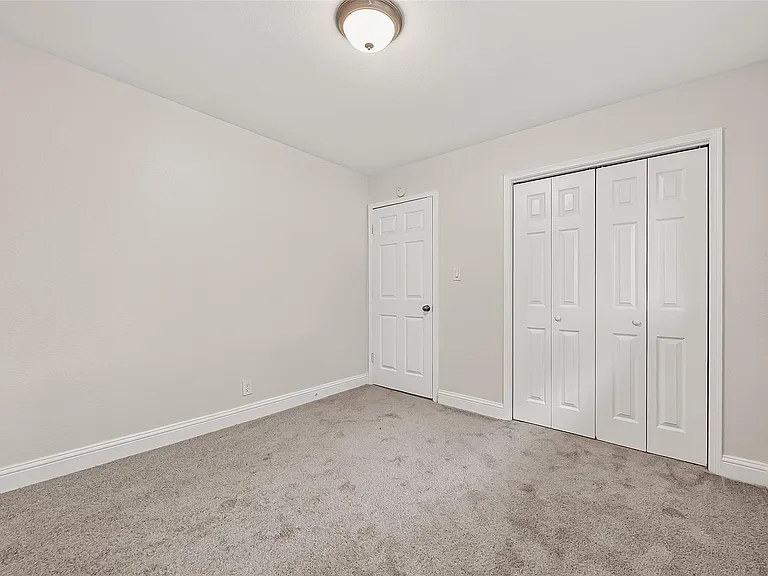 509 Southern Oaks Dr — Photo 23