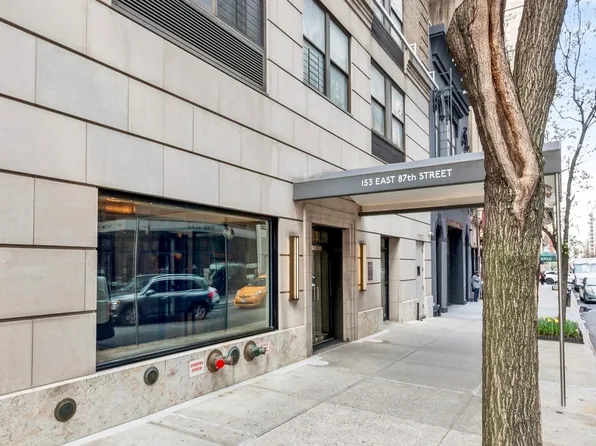 153 East 87th Street 9D image 7 of 8