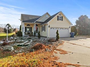 2542 25 1/2 Mile Rd, Homer, MI 49245