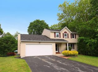 537 Skyview Ter, Syracuse, NY 13219