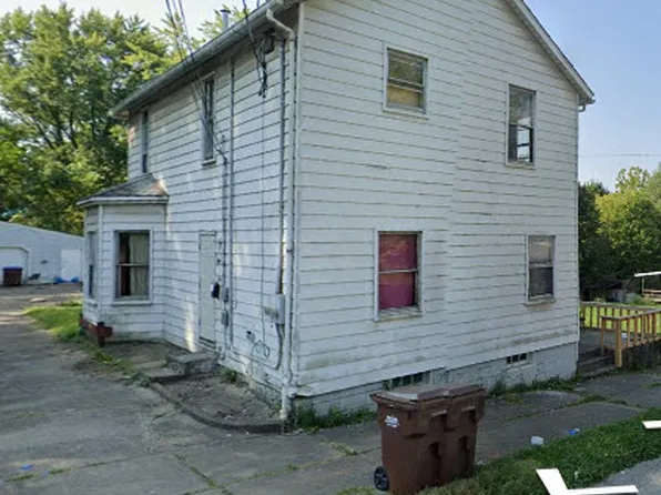 270A Liberty St #B, Sharon, PA 16146