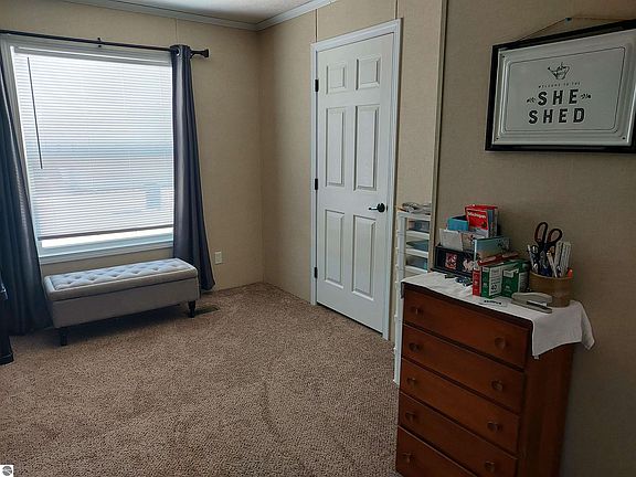 5th image of 2259 Leisure Ln