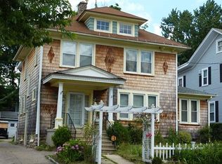 176 Westfield Ave, Bridgeport, CT 06606