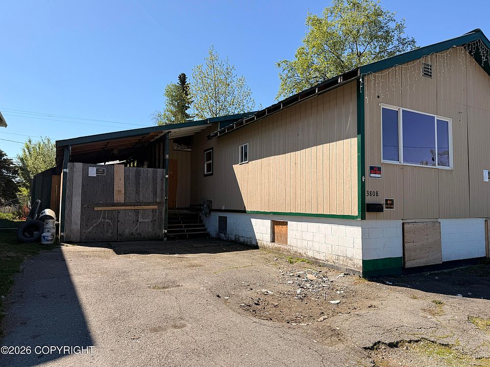 1st image of 3808 Peterkin Ave