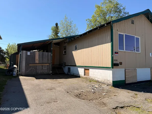3808 Peterkin Ave, Anchorage, AK 99508