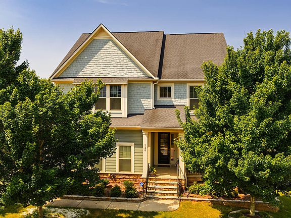 5th image of 124 Restonwood Dr