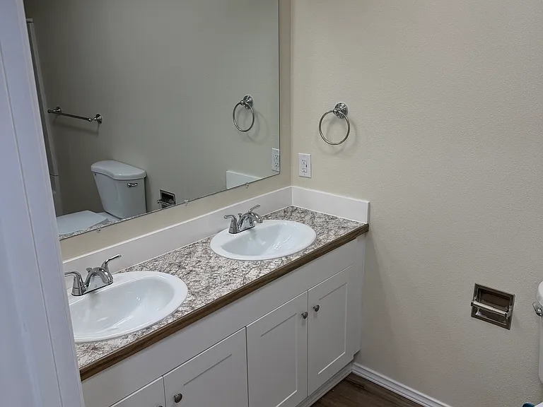 3844 Fisher Rd NE — Photo 21