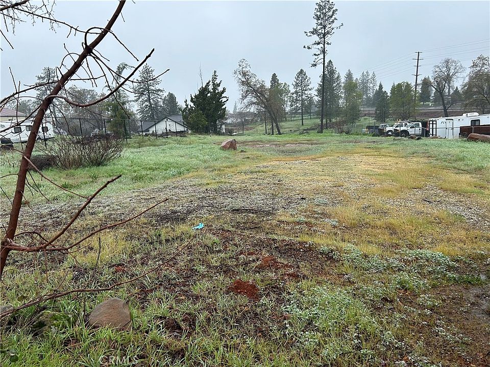 1st image of 4009 Neal Rd