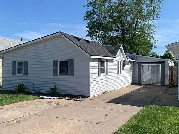 2010 W 3rd St, North Platte, NE 69101
