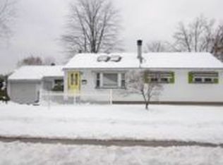 35 Raffia Rd, Enfield, CT 06082