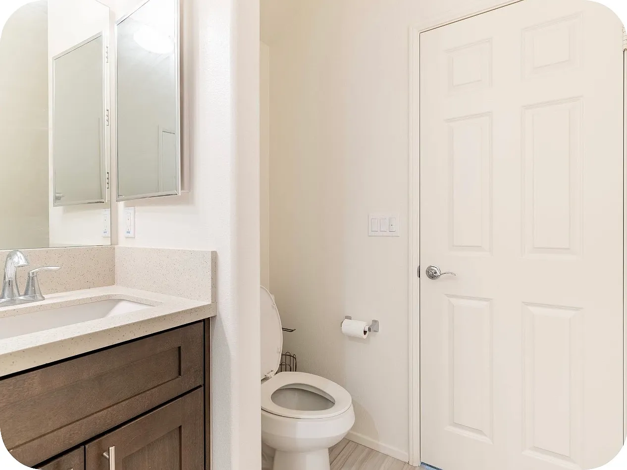5 bed, 2988 sqft, $4,600 — Photo 4