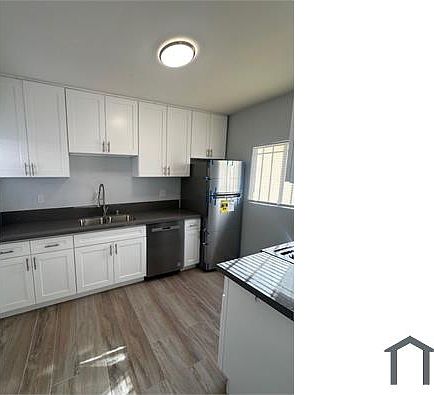 3rd image of 924 1/2 W 81st St