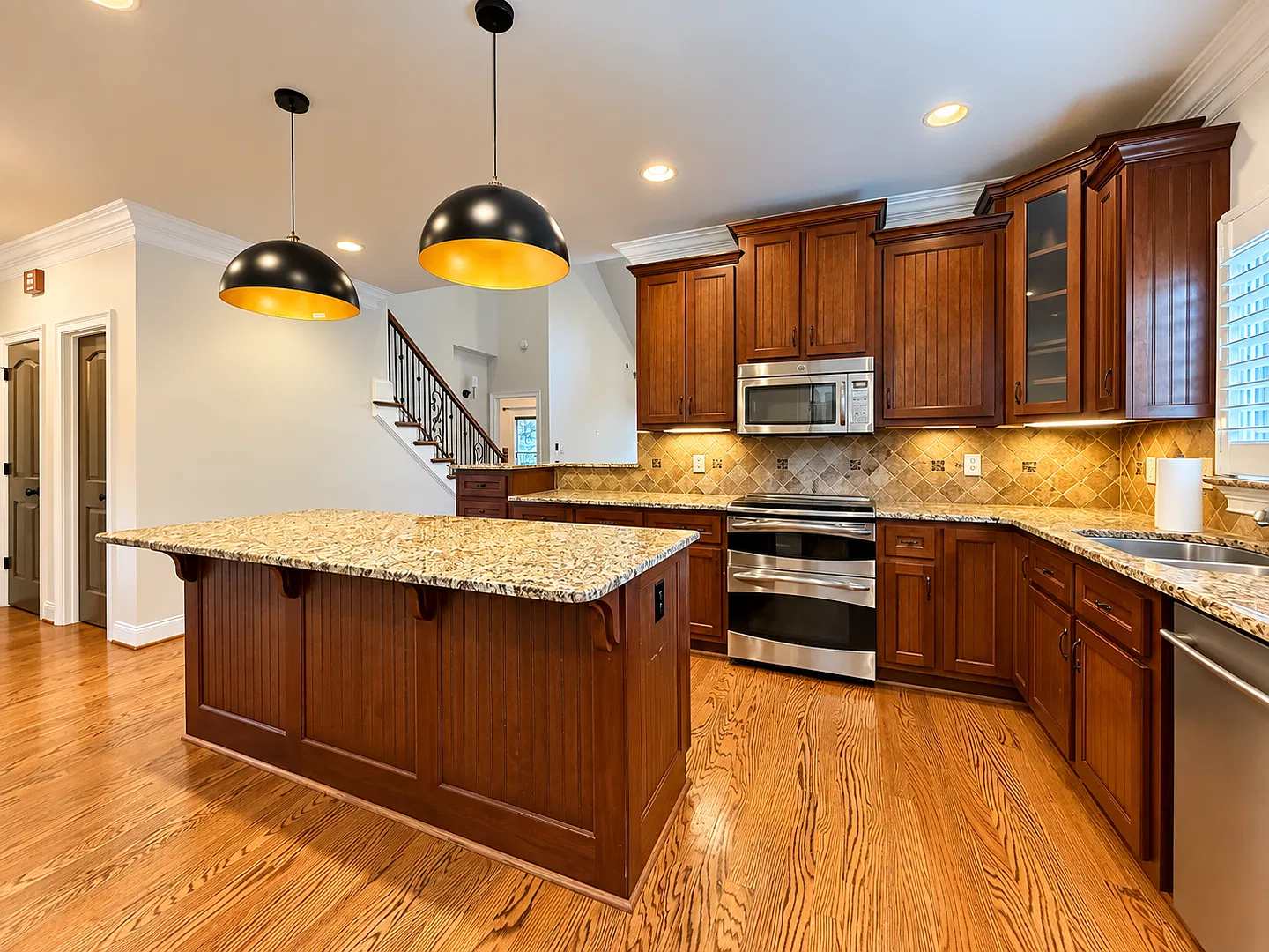 Beautiful 5/3 House in Downtown Rome- $2,995 — Photo 4