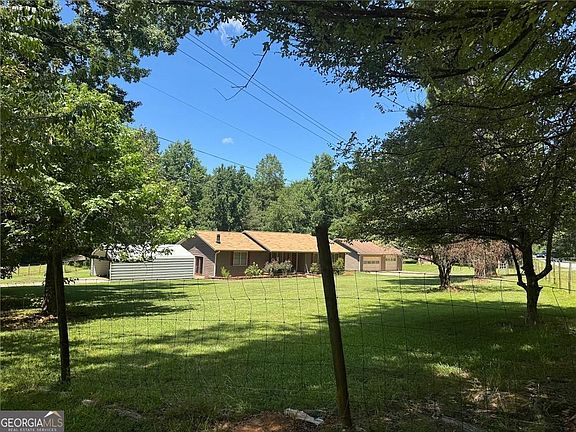 4th image of 8380 Cedar Grove Rd