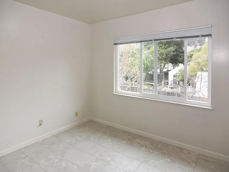 414 Cornell Ave #2 — Photo 5