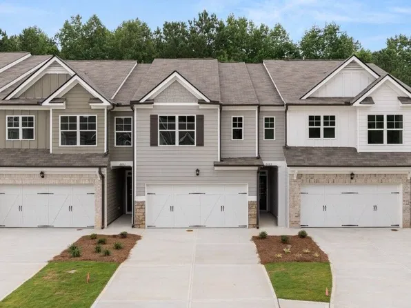 6665 Parsons St, Flowery Branch, GA 30542