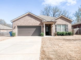 122 Vivian Way, Millington, TN 38053