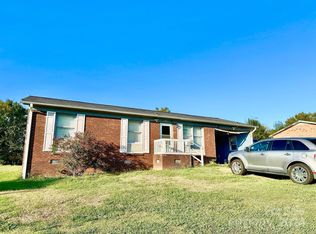 432 Red Barn Rd, Lexington, NC 27292