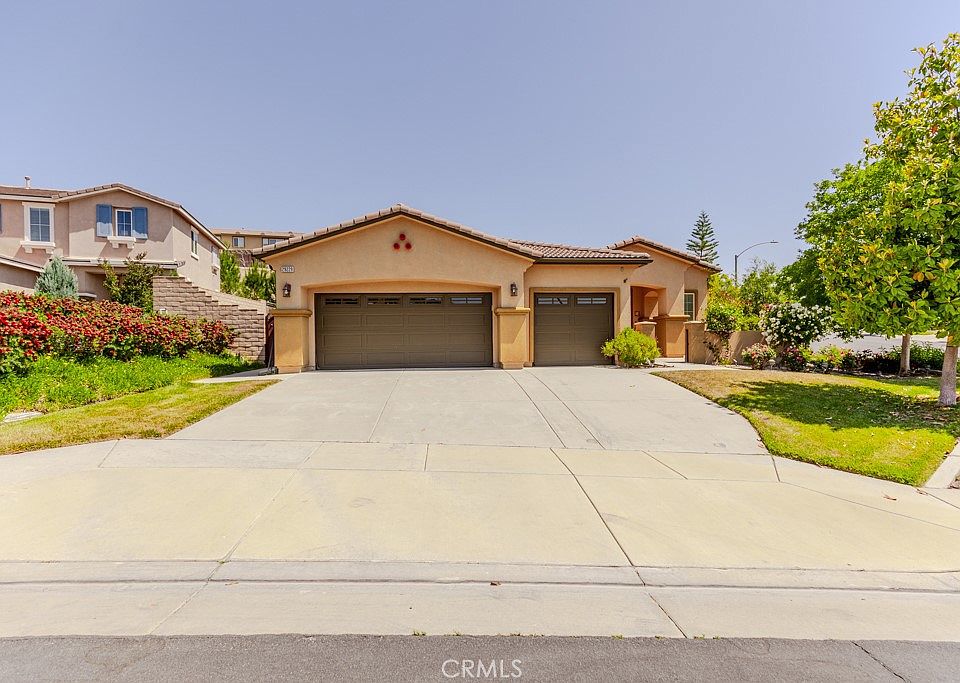 1st image of 29229 Gateway Dr