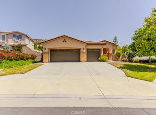 29229 Gateway Dr, Lake Elsinore, CA 92530