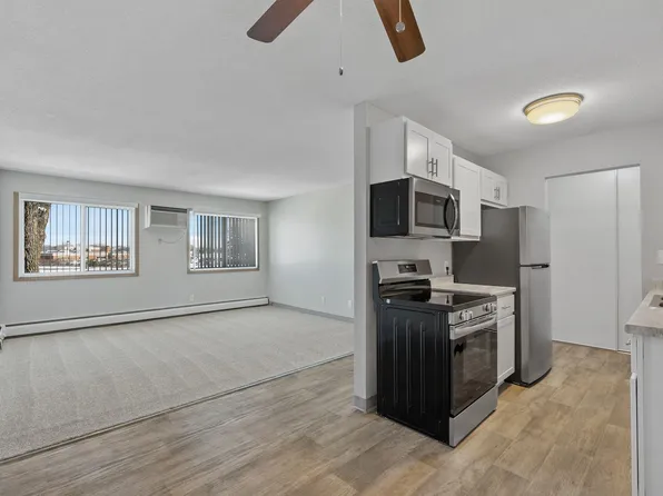 109th Place Apartments