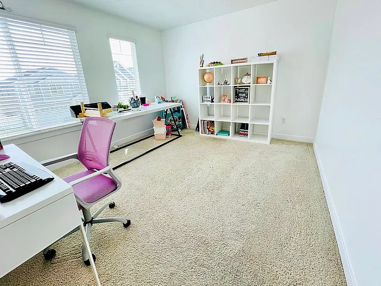 503 S Valkyries Ln — Photo 11