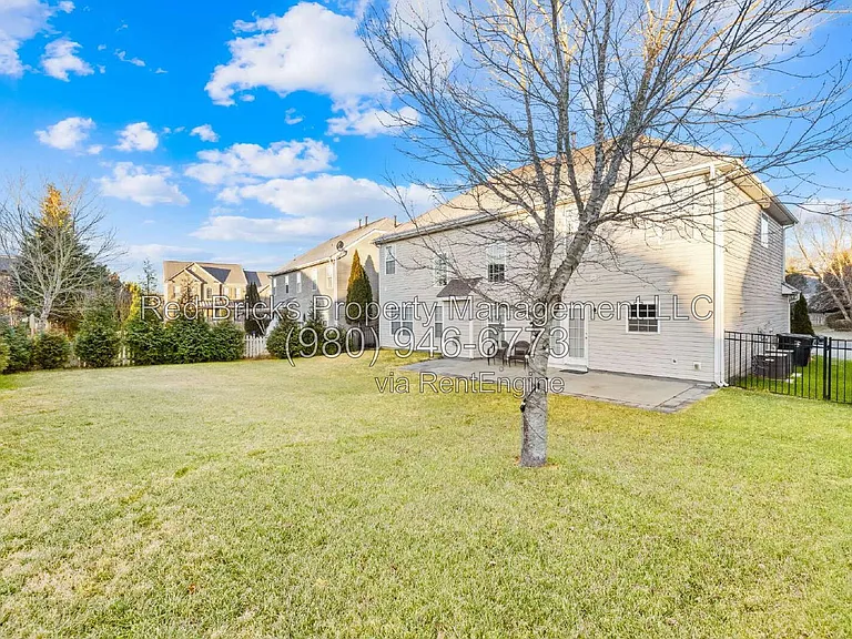 1520 Tranquility Ave NW — Photo 32