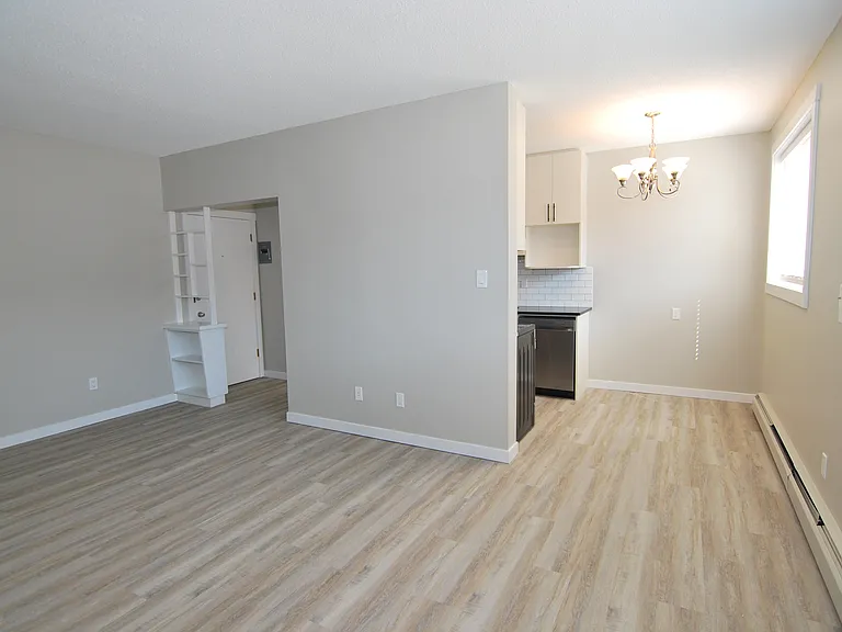 10235 114th St NW — Photo 22