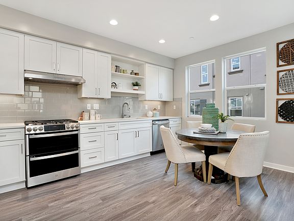 Plan 3 Kitchen Dining