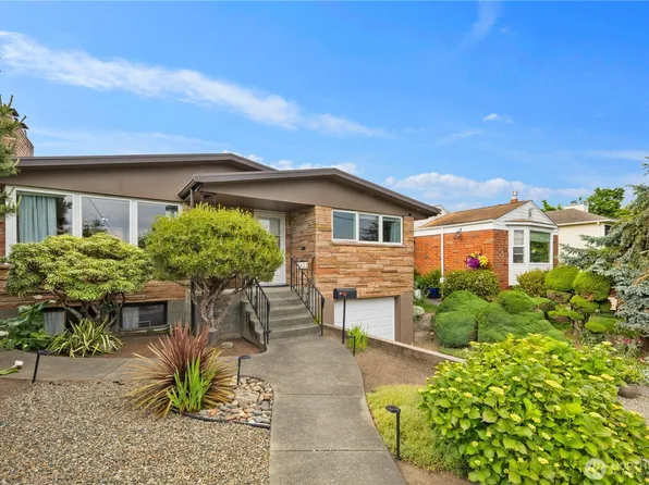 2422 W Lynn Street, Seattle, WA 98199