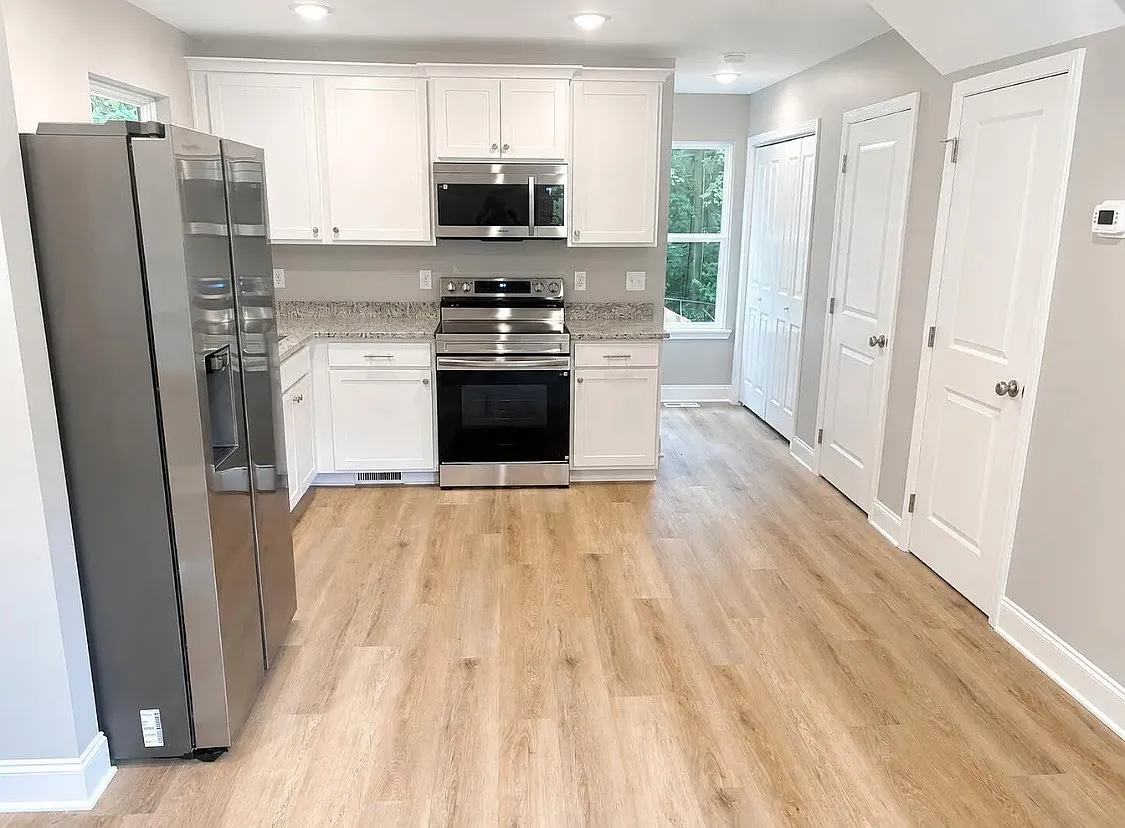 2708 East 21st Street - 1 — Photo 2