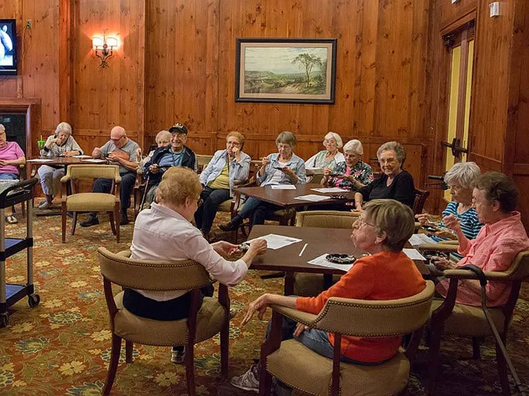 Friendly conversations in a relaxed setting