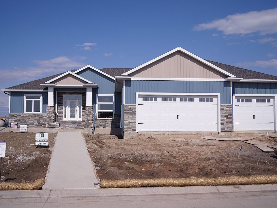 1st image of 2625 McLeod Dr E