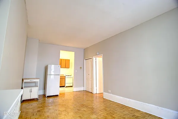 Rented by Citi Habitats | media 8