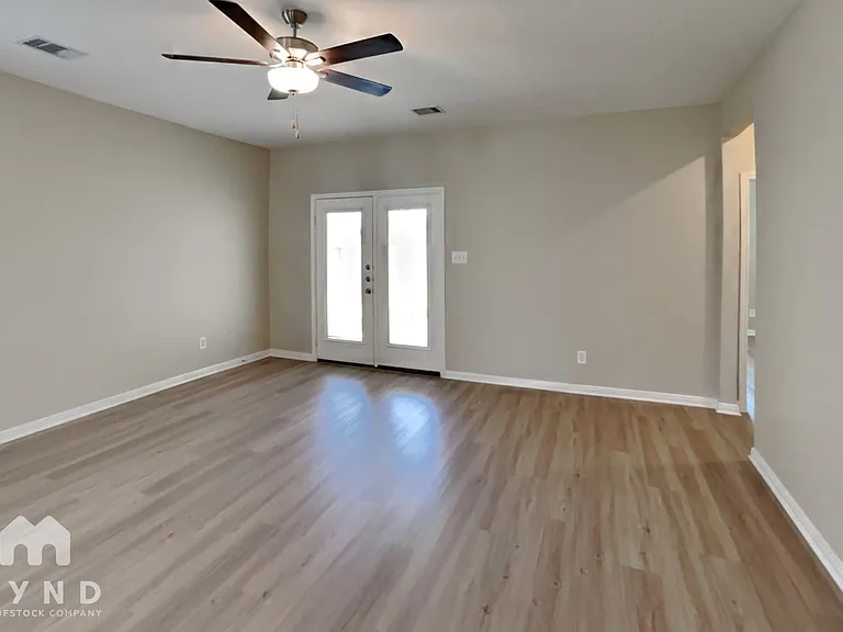 15514 Caramel Springs Dr — Photo 5