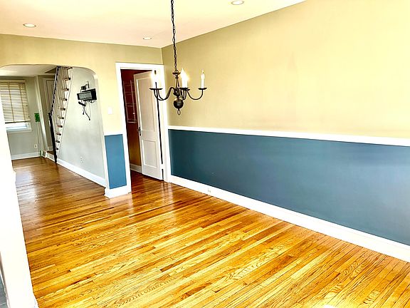 5th image of 1146 Myrtlewood Ave