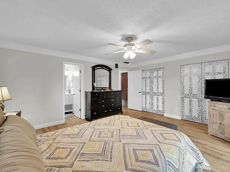 31 Lake Vista Trl #205 — Photo 17