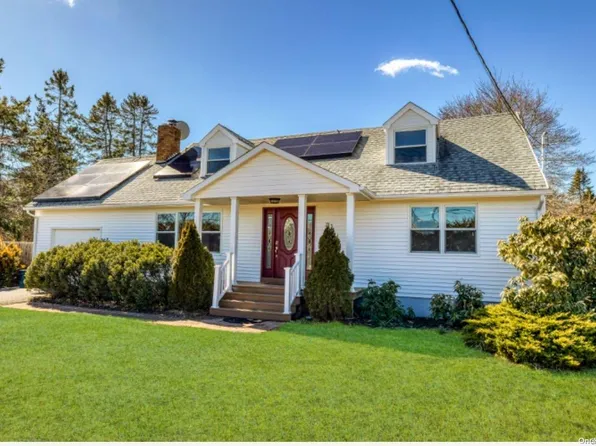 46 Seatuck Avenue, Eastport, NY 11941