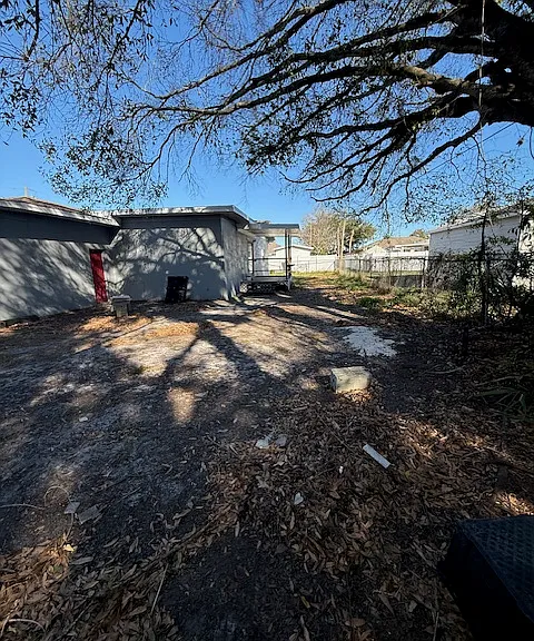 2916 W Douglas St — Photo 18