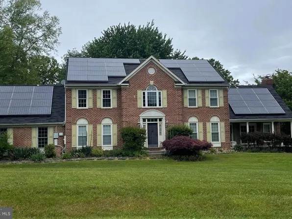 5331 Wye Creek Dr, Frederick, MD 21703
