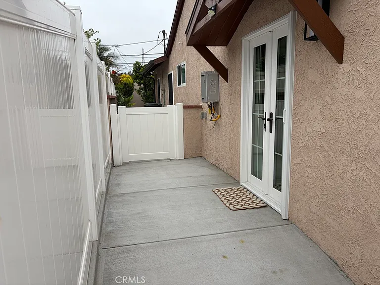 3717 W 181st St — Photo 27