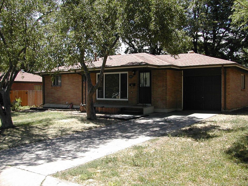 7041 Canosa Court
