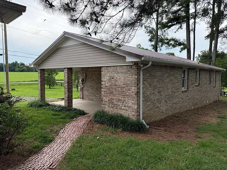 7216 Fernvale Rd — Photo 2