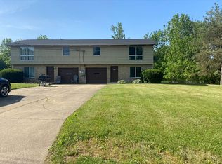 2259 List St NW #1, Massillon, OH 44646