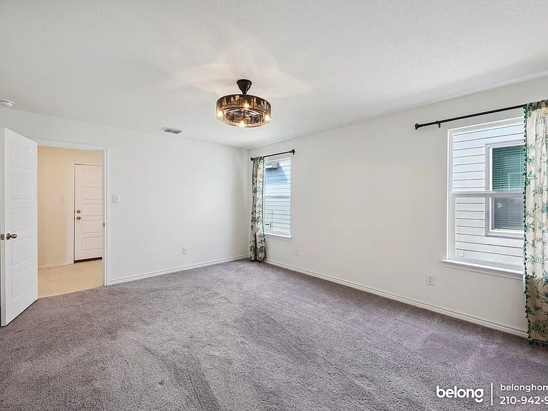 4806 Ocean Wave — Photo 11