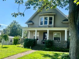 9195 E Market Rd, Pittsford, MI 49271