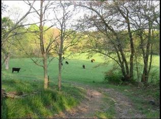 303 Steve Tabor Rd, Crossville, TN 38572